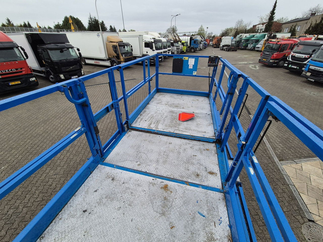 Plataforma de tijeras Genie GS 4390 / 15M High / 680KG Load / 1 Owner / Servic ED: foto 24