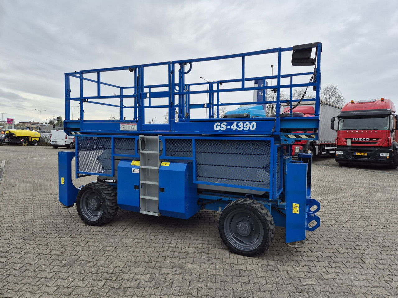 Plataforma de tijeras Genie GS 4390 / 15M High / 680KG Load / 1 Owner / Servic ED: foto 7
