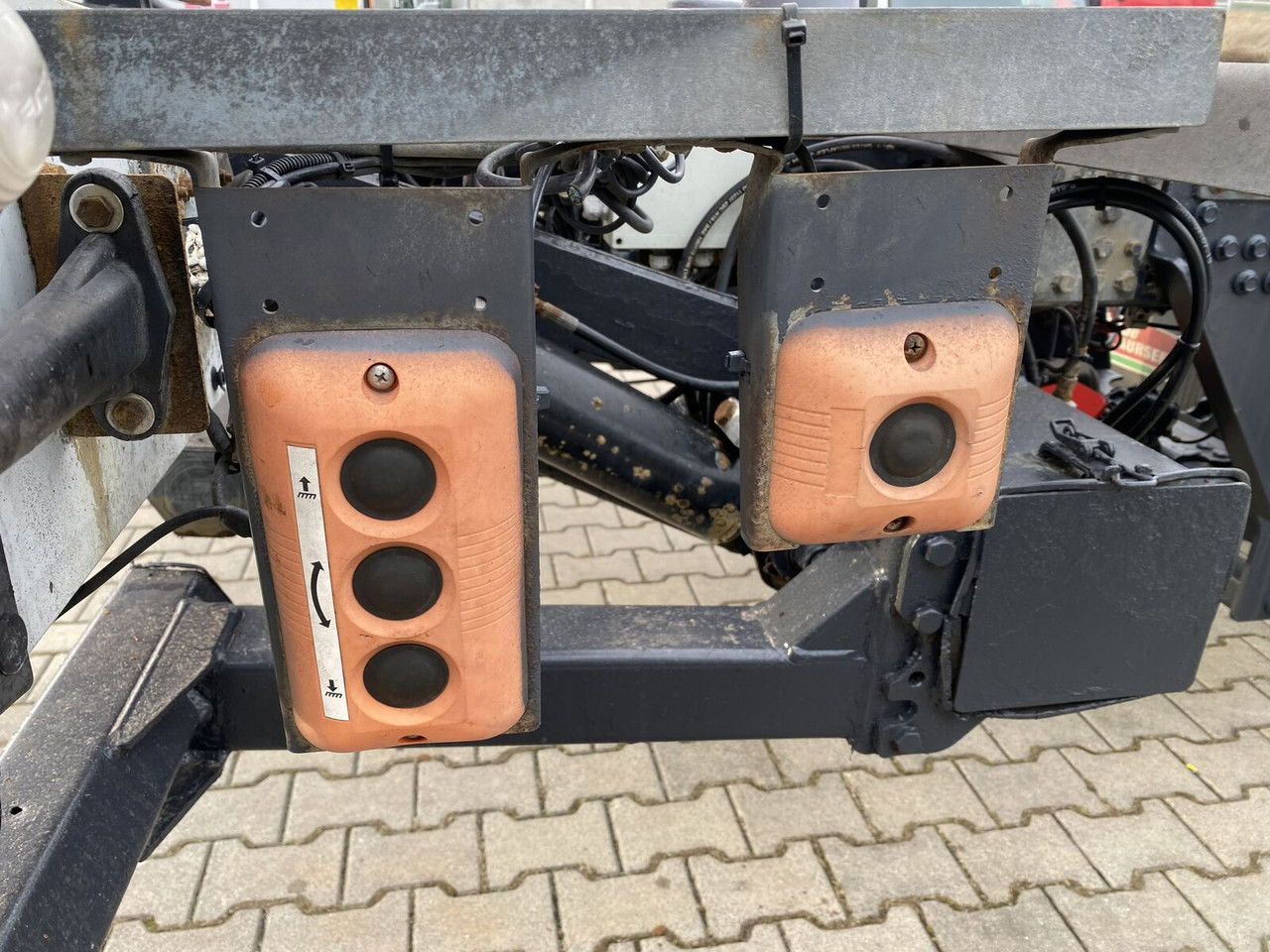 Camión chasis IVECO Stralis 360 AT 190 / Euro 5 / NEW Service / Long Frame: foto 18