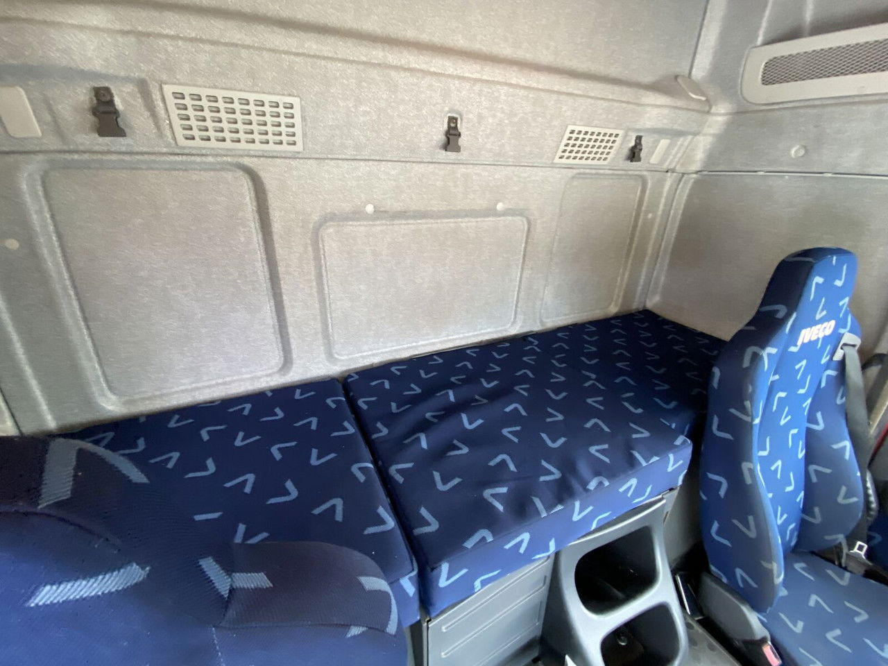 Camión chasis IVECO Stralis 360 AT 190 / Euro 5 / NEW Service / Long Frame: foto 19
