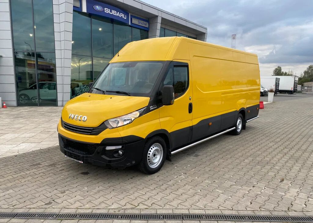 Iveco Daily 35S16 HI-Matic / 1 Owner / L4H2 / MAX / Webasto / Great C - Furgón: foto 2 Iveco Daily 35S16 HI-Matic / 1 Owner / L4H2 / MAX / Webasto / Great C - Furgón: foto 2