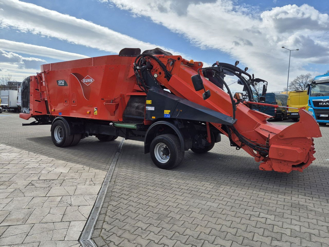 Kuhn SPW 22 Intense /feed wagon/ 1 Owner / NEW Service SPW 22 Intense /feed wago - Desensiladora: foto 1 Kuhn SPW 22 Intense /feed wagon/ 1 Owner / NEW Service SPW 22 Intense /feed wago - Desensiladora: foto 1