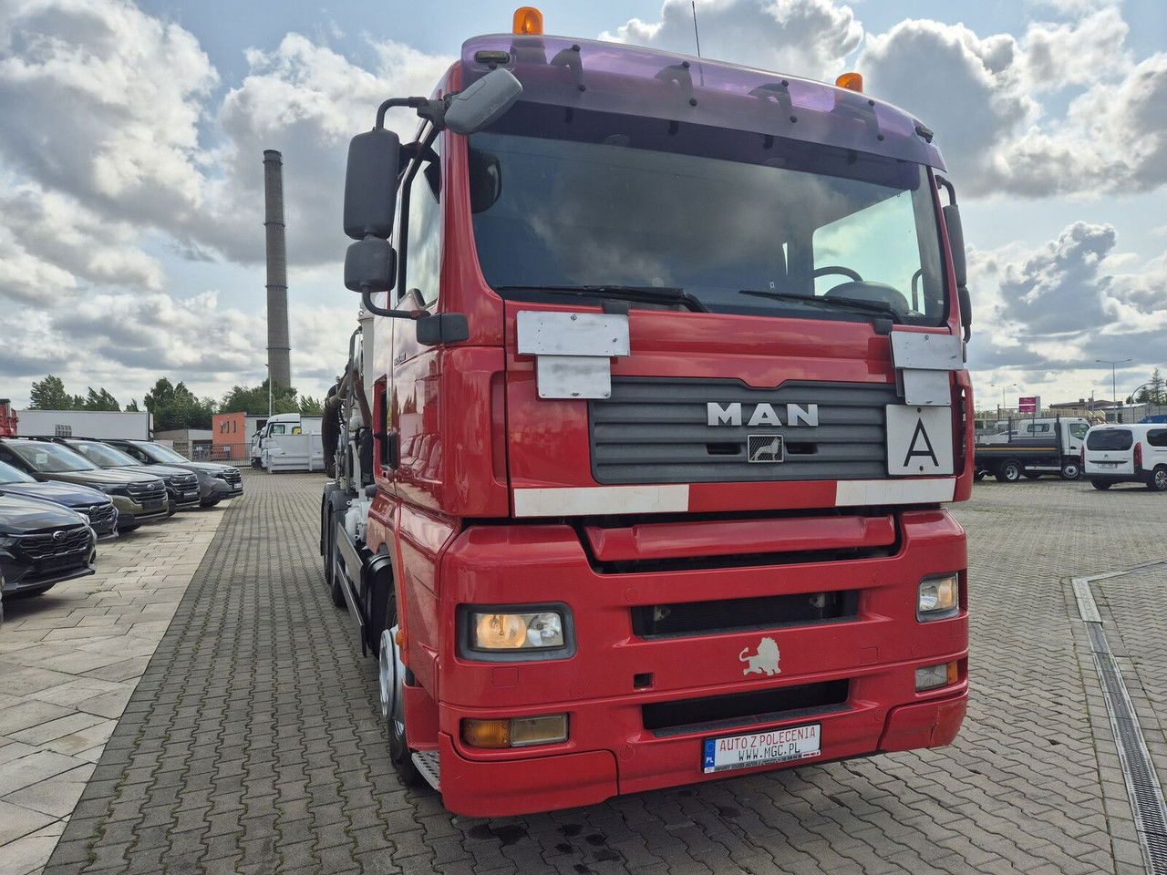 MAN TGA 26.400 ADR / Jurop / 6X4 / 12m3+1m3 / 1 Owner - Limpieza de alcantarillado: foto 4 MAN TGA 26.400 ADR / Jurop / 6X4 / 12m3+1m3 / 1 Owner - Limpieza de alcantarillado: foto 4