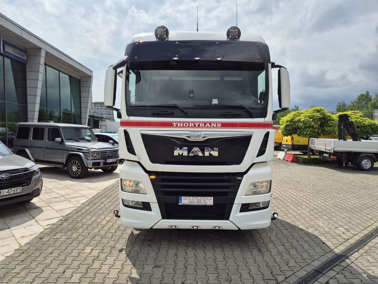 MAN TGX 28 28.420 , 6x2-2 LL / Trailer HFR KM 20 / 1 Owner / E6 /Guaran - Camión portacontenedore/ Intercambiable: foto 3 MAN TGX 28 28.420 , 6x2-2 LL / Trailer HFR KM 20 / 1 Owner / E6 /Guaran - Camión portacontenedore/ Intercambiable: foto 3
