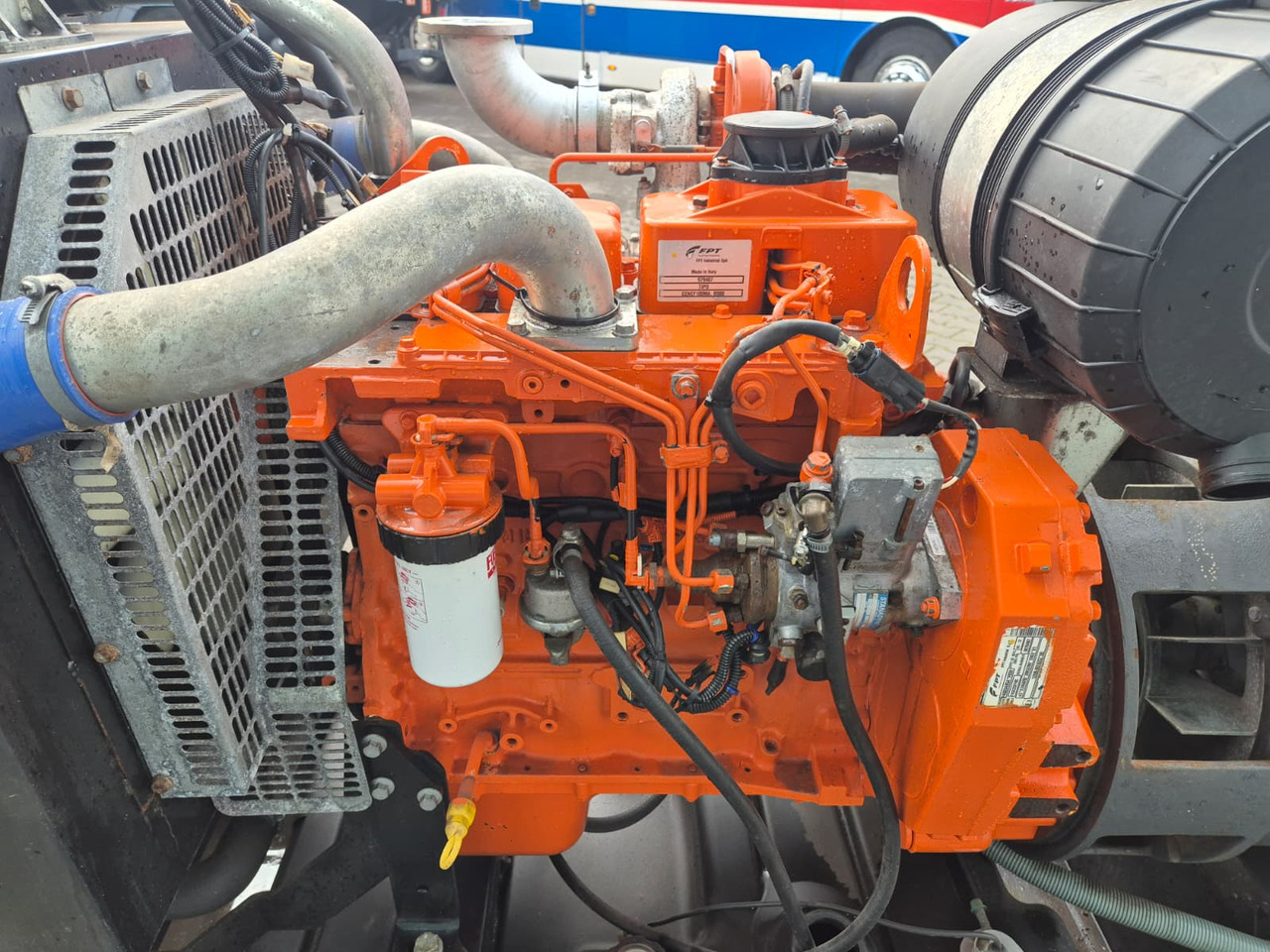 Generador industriale nuevo MECALAC ECP34 2S4 - Iveco Engine,126kVA,New oils, filters, Mecc Alte ECP34 2S4 - Iveco Engine,126kVA,New oils, filters, Like New: foto 19 Generador industriale nuevo MECALAC ECP34 2S4 - Iveco Engine,126kVA,New oils, filters, Mecc Alte ECP34 2S4 - Iveco Engine,126kVA,New oils, filters, Like New: foto 19