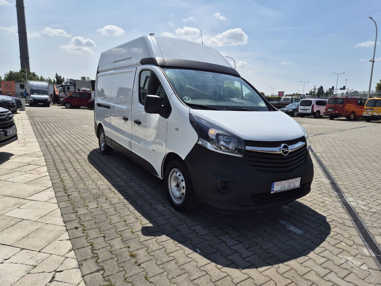 Opel Vivaro 2900 / 125KM / L2H2 Maxi / Mobile Service / 1 Owner - Furgoneta pequeña: foto 5 Opel Vivaro 2900 / 125KM / L2H2 Maxi / Mobile Service / 1 Owner - Furgoneta pequeña: foto 5