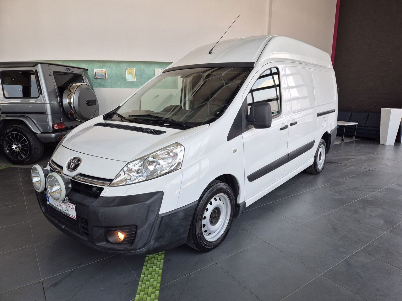 Furgoneta pequeña Toyota ProAce 2.0 D4-D / 1 Owner / LOW KM / Webasto / Service CAR: foto 1