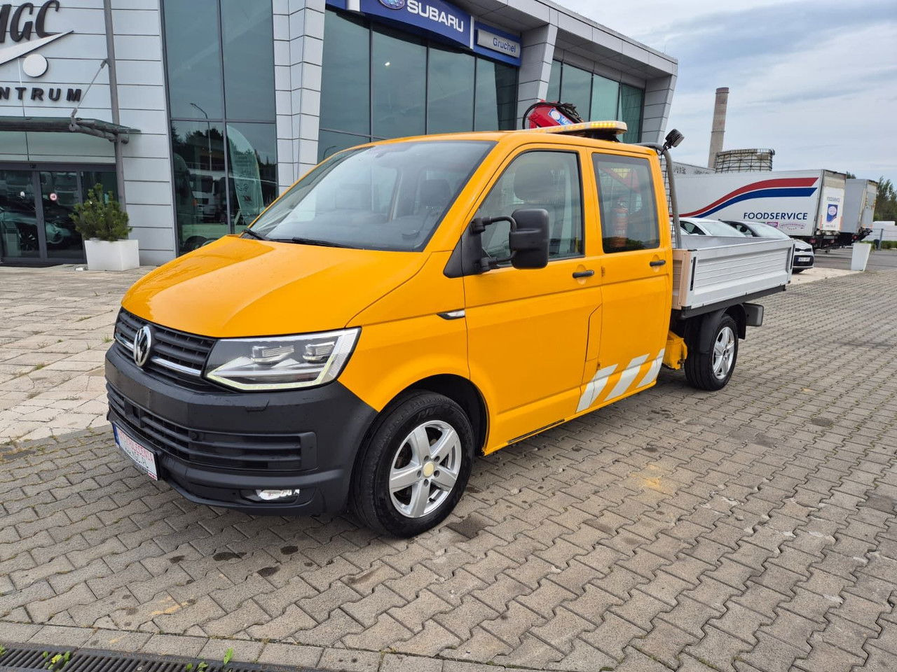 VOLKSWAGEN Transporter T6 / 4X4 / Long / Doka / NEW Service - Furgoneta caja abierta: foto 1 VOLKSWAGEN Transporter T6 / 4X4 / Long / Doka / NEW Service - Furgoneta caja abierta: foto 1