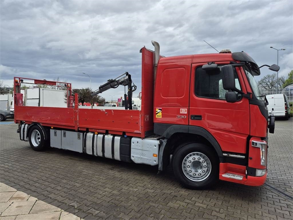 Volvo FM 330 / WEBASTO / HDS HIAB / 1 OWNER - Camión caja abierta: foto 5 Volvo FM 330 / WEBASTO / HDS HIAB / 1 OWNER - Camión caja abierta: foto 5