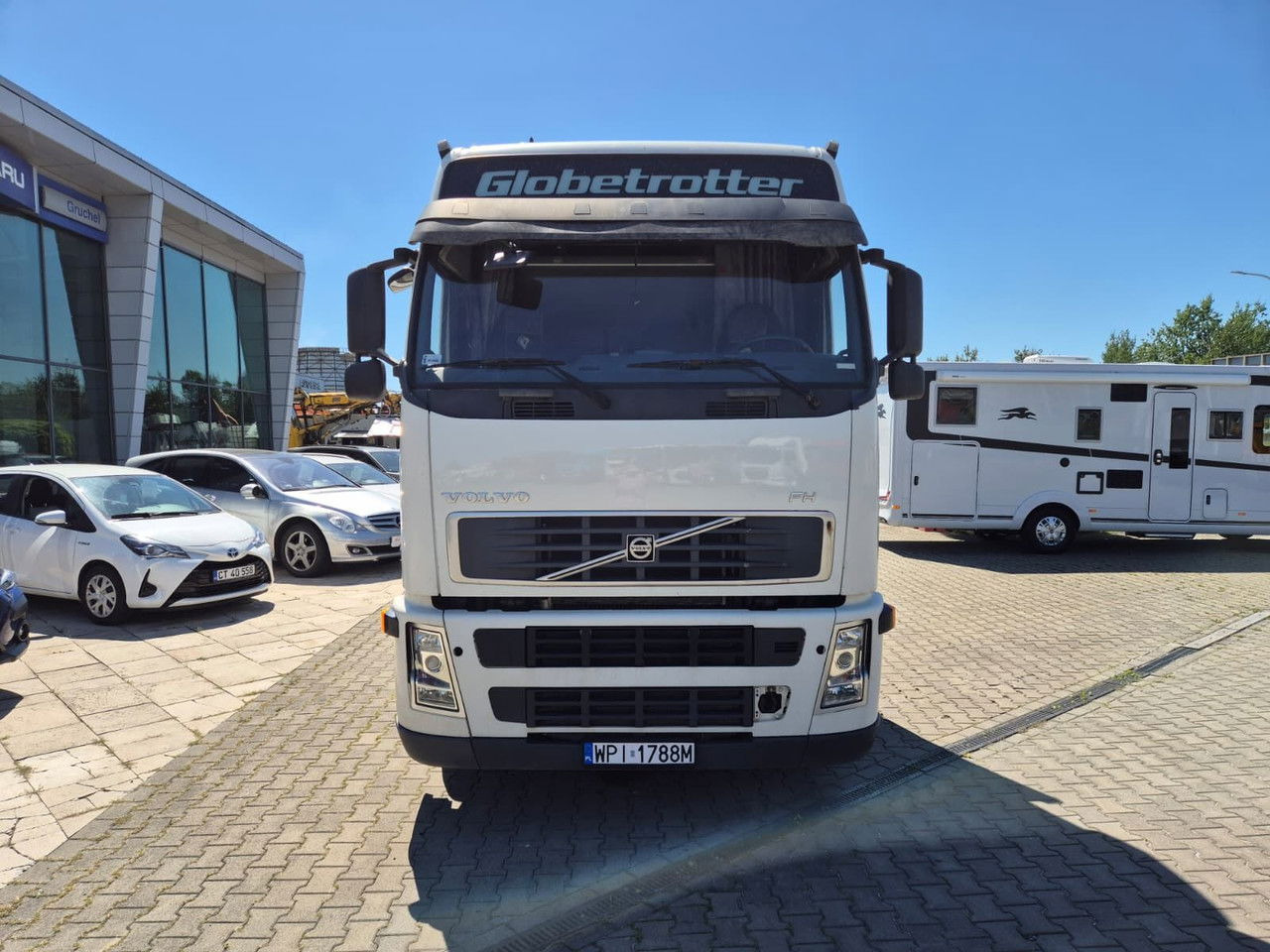 Volvo FM 420 1 Owner / Cheap/ After service - Camión caja abierta: foto 3 Volvo FM 420 1 Owner / Cheap/ After service - Camión caja abierta: foto 3