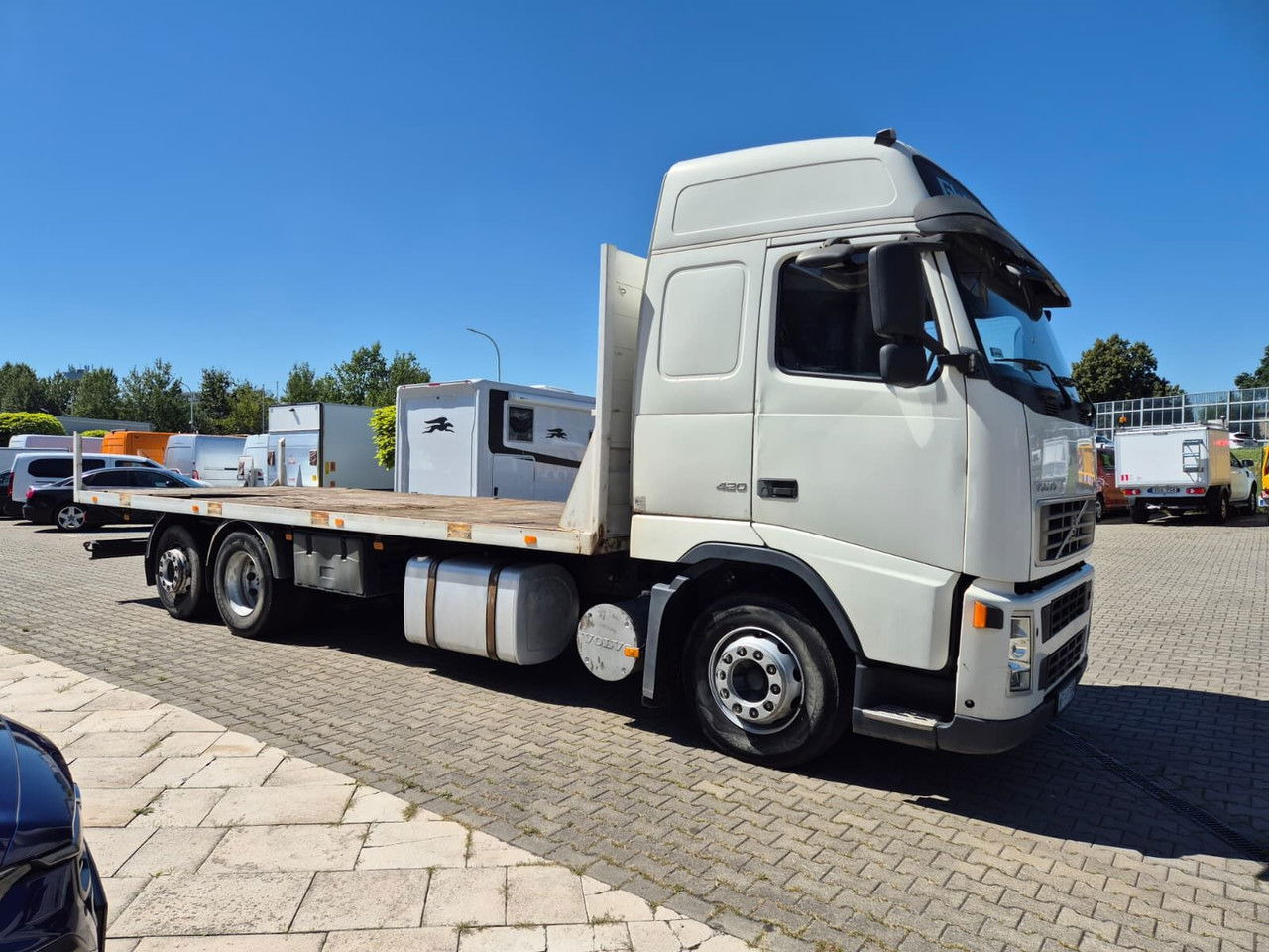 Volvo FM 420 1 Owner / Cheap/ After service - Camión caja abierta: foto 5 Volvo FM 420 1 Owner / Cheap/ After service - Camión caja abierta: foto 5