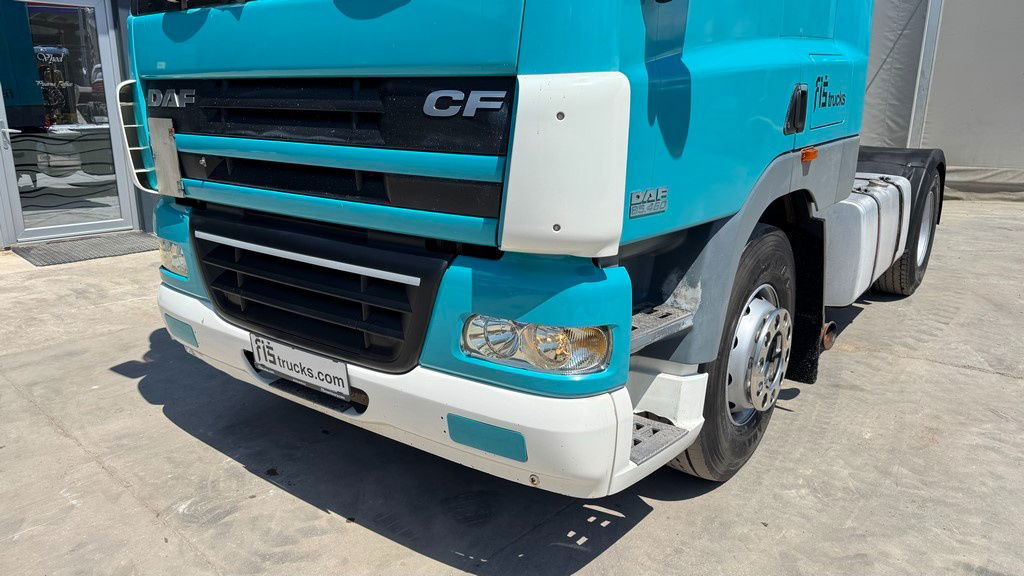 DAF FT CF 85.460 FT 4x2 - tipp. hydraulics - Cabeza tractora: foto 2 DAF FT CF 85.460 FT 4x2 - tipp. hydraulics - Cabeza tractora: foto 2