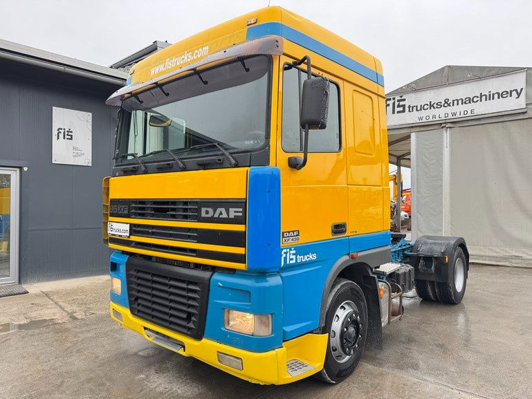 DAF XF 95.430 4x2 tractor unit - euro 3 - Cabeza tractora: foto 1 DAF XF 95.430 4x2 tractor unit - euro 3 - Cabeza tractora: foto 1
