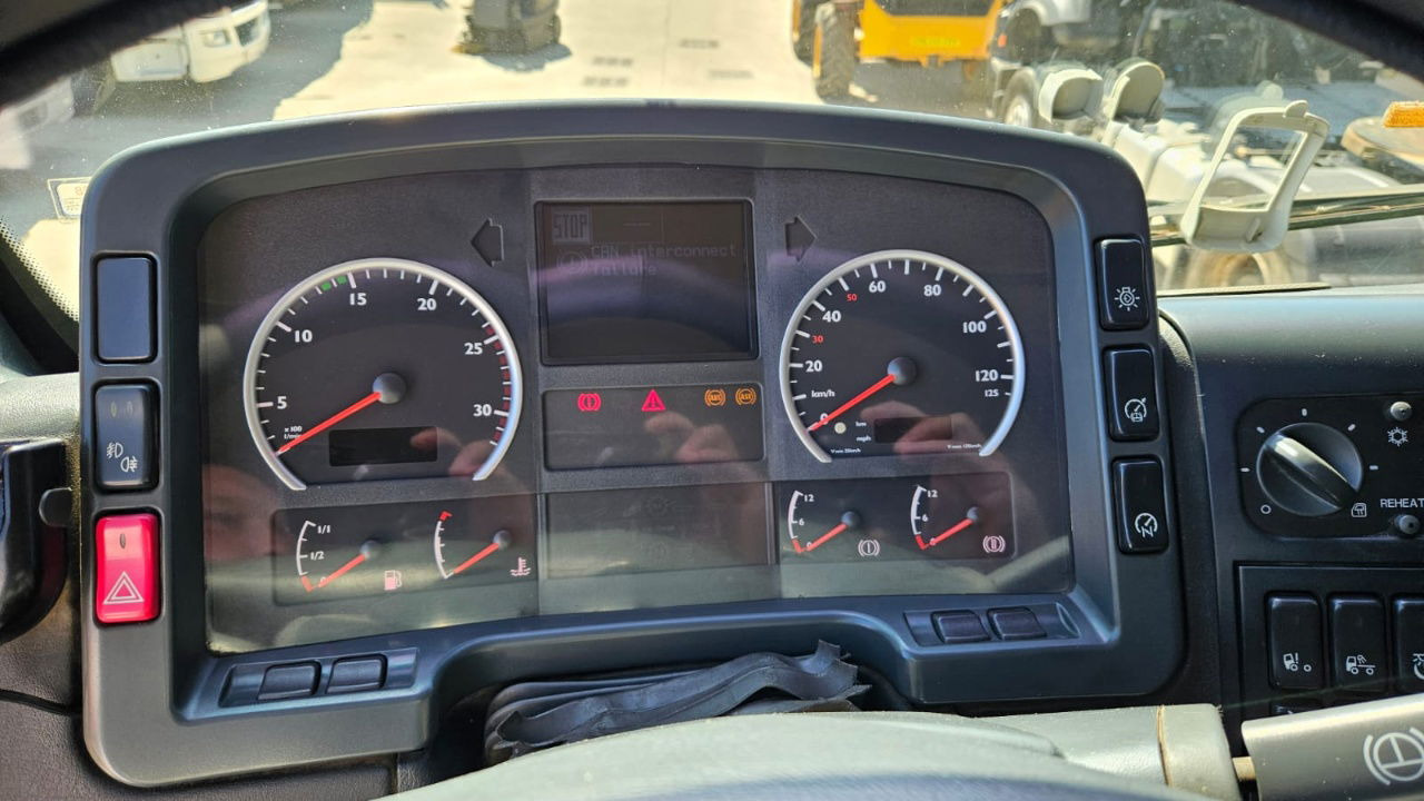 Cabeza tractora MAN TGA 18.413 4X2 tractor unit: foto 20 Cabeza tractora MAN TGA 18.413 4X2 tractor unit: foto 20