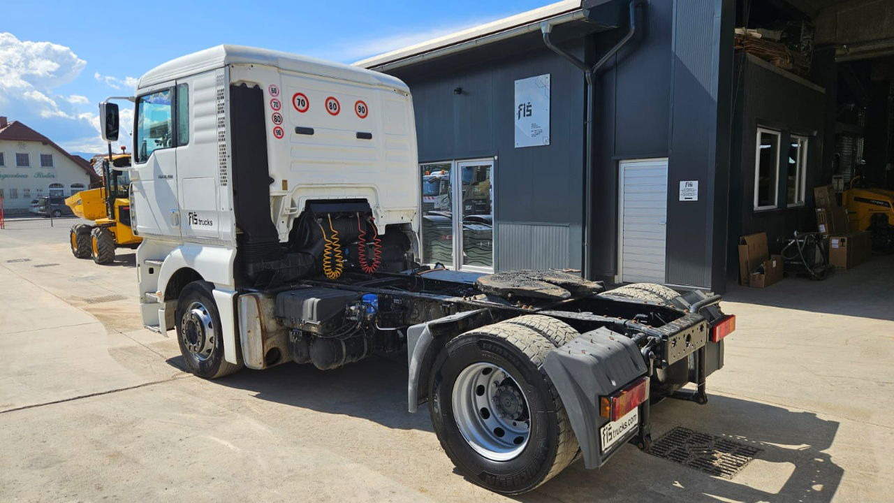 Cabeza tractora MAN TGA 18.413 4X2 tractor unit: foto 7 Cabeza tractora MAN TGA 18.413 4X2 tractor unit: foto 7