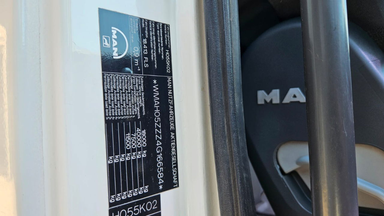 Cabeza tractora MAN TGA 18.413 4X2 tractor unit: foto 25 Cabeza tractora MAN TGA 18.413 4X2 tractor unit: foto 25