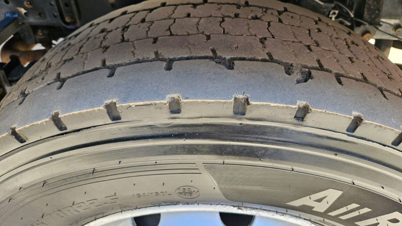 Cabeza tractora MAN TGA 18.413 4X2 tractor unit: foto 9 Cabeza tractora MAN TGA 18.413 4X2 tractor unit: foto 9