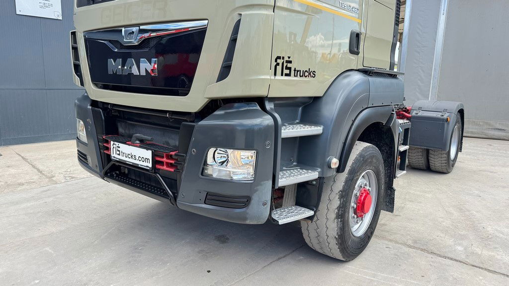MAN TGS 18.480 4X4 tractor unit - tipper hydraulics - Cabeza tractora: foto 2 MAN TGS 18.480 4X4 tractor unit - tipper hydraulics - Cabeza tractora: foto 2