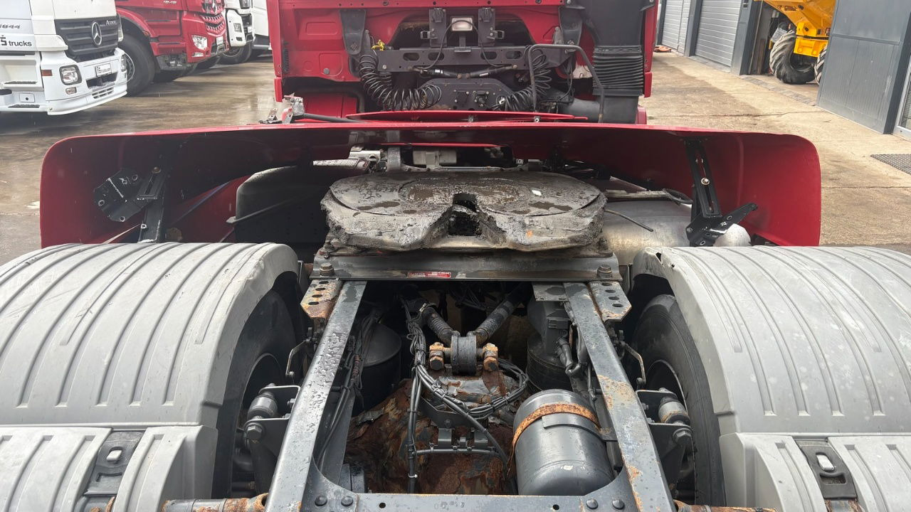 Mercedes-Benz Actros 1844 4x2 tractor unit - retarder - Cabeza tractora: foto 4 Mercedes-Benz Actros 1844 4x2 tractor unit - retarder - Cabeza tractora: foto 4