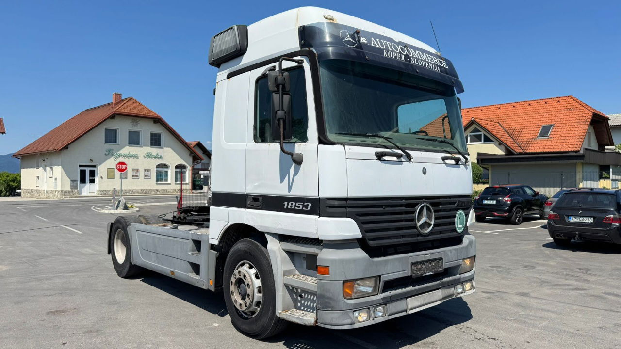 Mercedes-Benz Actros 1853 LS 4x2 tractor unit - retarder - tipp. hydraulics - Cabeza tractora: foto 3 Mercedes-Benz Actros 1853 LS 4x2 tractor unit - retarder - tipp. hydraulics - Cabeza tractora: foto 3