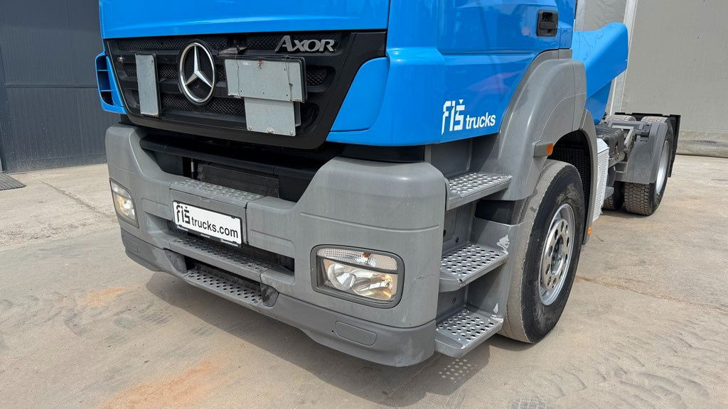 Mercedes-Benz Axor 1840 LS 4x2 tipper hydraulics - Cabeza tractora: foto 2 Mercedes-Benz Axor 1840 LS 4x2 tipper hydraulics - Cabeza tractora: foto 2