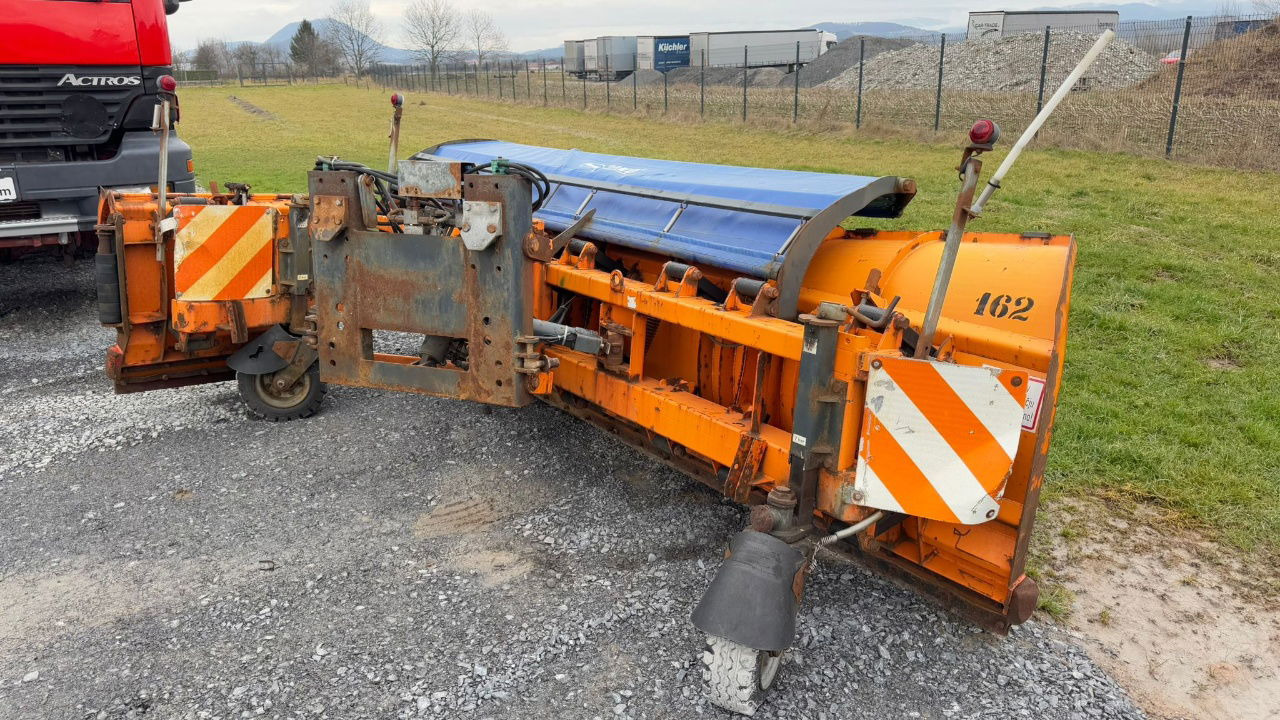 Diversen Front Snow Plow - 4.1M - Cuchilla quitanieves: foto 4 Diversen Front Snow Plow - 4.1M - Cuchilla quitanieves: foto 4