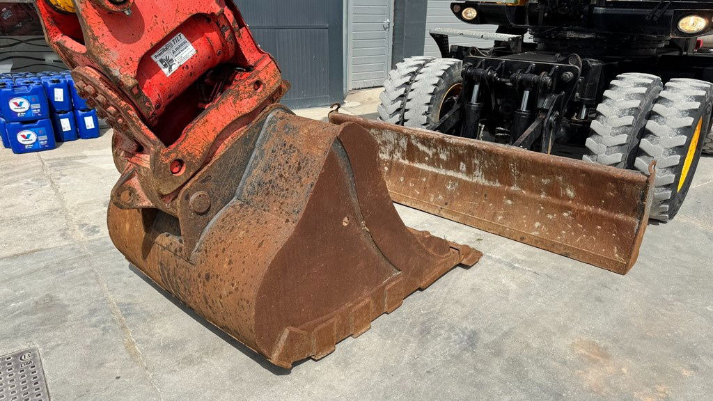 JCB JS175W - 2019 Year - 6640 Hours - Stabilizers - Excavadora de ruedas: foto 4 JCB JS175W - 2019 Year - 6640 Hours - Stabilizers - Excavadora de ruedas: foto 4