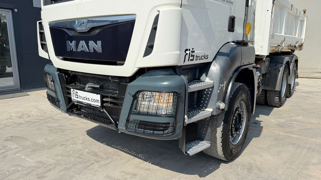 MAN TGS 26.440 6X4 bordmatic tipper - euro 6 - Camión volquete: foto 2 MAN TGS 26.440 6X4 bordmatic tipper - euro 6 - Camión volquete: foto 2