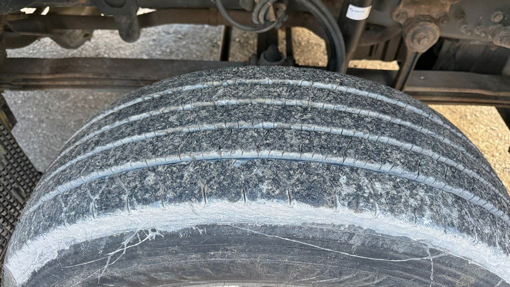 Mercedes-Benz Actros 2546 6x2 abroll - retarder - front spring - Camión portacontenedore/ Intercambiable: foto 5 Mercedes-Benz Actros 2546 6x2 abroll - retarder - front spring - Camión portacontenedore/ Intercambiable: foto 5