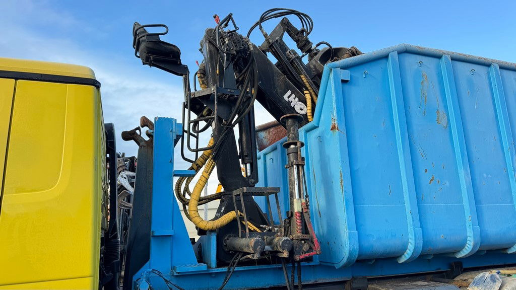 Mercedes-Benz Actros 2546 6x2 abroll tipper - crane LIV - scissors - retarder - lifting axle - Camión portacontenedore/ Intercambiable: foto 3 Mercedes-Benz Actros 2546 6x2 abroll tipper - crane LIV - scissors - retarder - lifting axle - Camión portacontenedore/ Intercambiable: foto 3