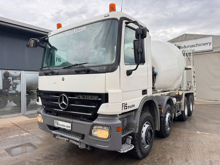 Mercedes-Benz Actros 3536 8x4 stetter schwing mixer 9m3 - Camión hormigonera: foto 1 Mercedes-Benz Actros 3536 8x4 stetter schwing mixer 9m3 - Camión hormigonera: foto 1