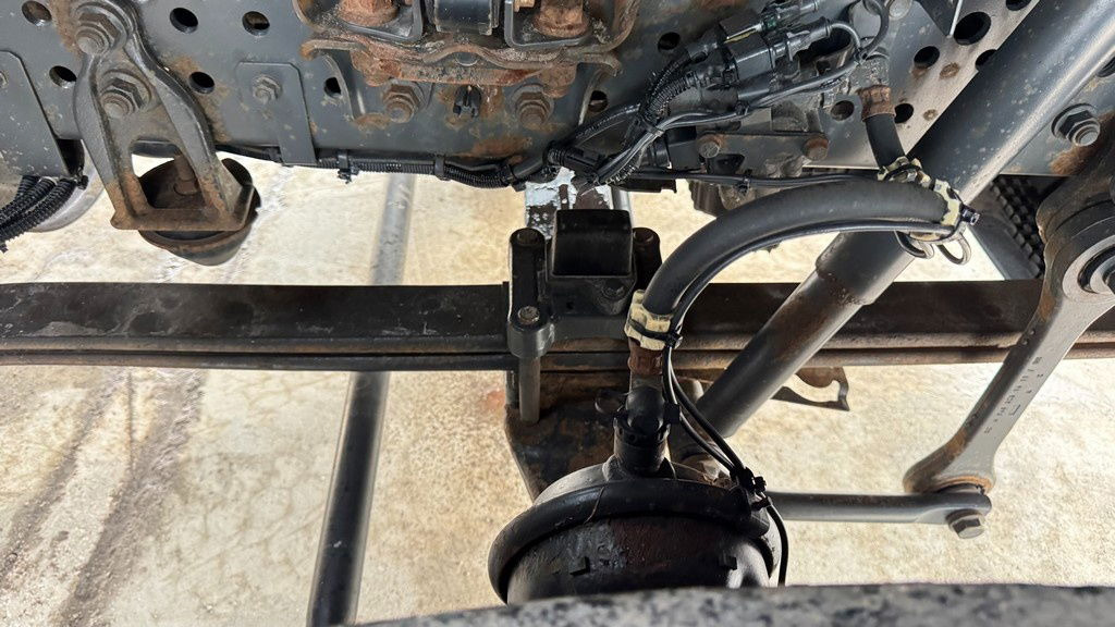 Camión volquete Mercedes-Benz Arocs 2643 6X4 meiller bordmatic tipper: foto 16 Camión volquete Mercedes-Benz Arocs 2643 6X4 meiller bordmatic tipper: foto 16