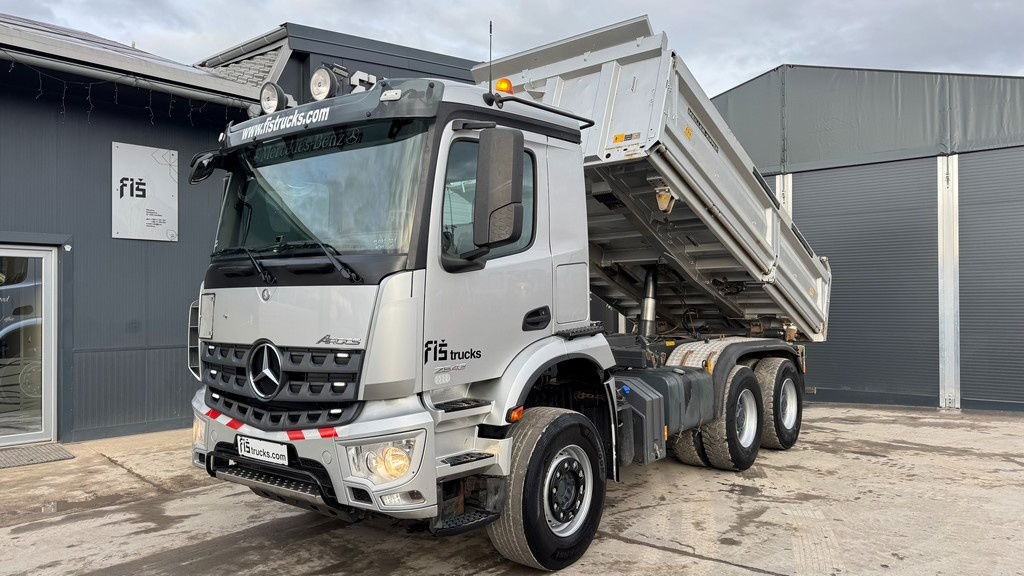 Camión volquete Mercedes-Benz Arocs 2643 6X4 meiller bordmatic tipper: foto 7 Camión volquete Mercedes-Benz Arocs 2643 6X4 meiller bordmatic tipper: foto 7