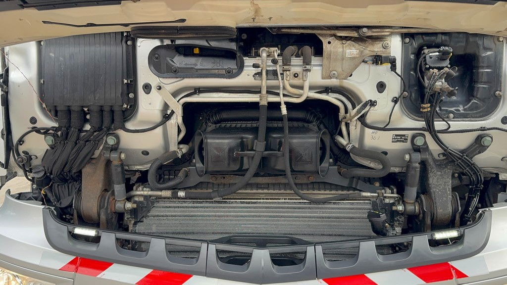 Camión volquete Mercedes-Benz Arocs 2643 6X4 meiller bordmatic tipper: foto 20 Camión volquete Mercedes-Benz Arocs 2643 6X4 meiller bordmatic tipper: foto 20