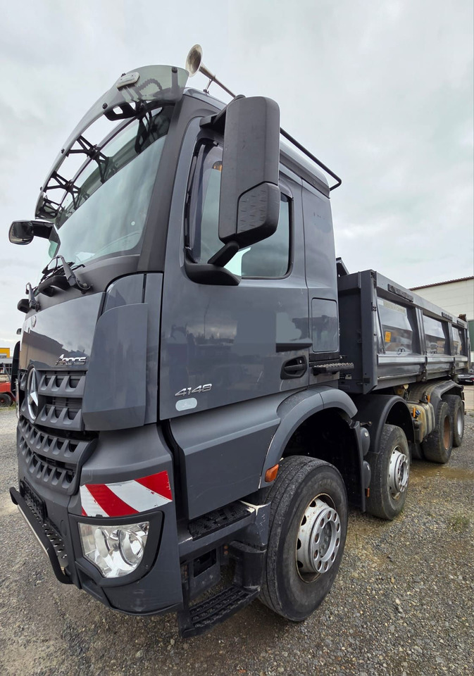 Mercedes-Benz Arocs 4148 8X4 meiller tipper - bordmatic - Camión volquete: foto 2 Mercedes-Benz Arocs 4148 8X4 meiller tipper - bordmatic - Camión volquete: foto 2