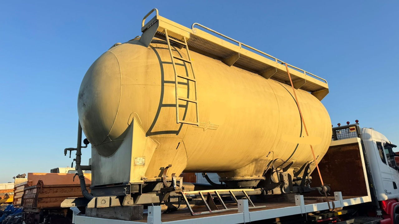 SPITZER Silo Tank - 1987 - 17000 l - Contenedor cisterna: foto 2 SPITZER Silo Tank - 1987 - 17000 l - Contenedor cisterna: foto 2