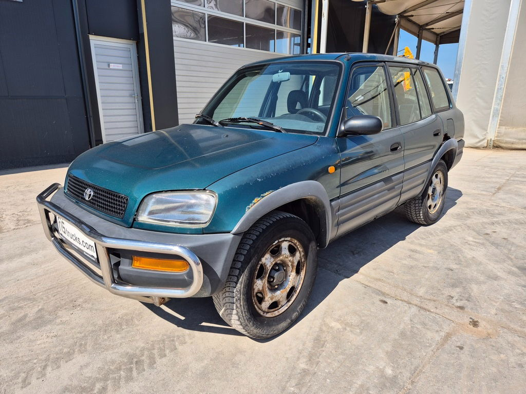 Toyota RAV4 2.0 - Petrol - Automatic - AC - SUV/ Todoterreno: foto 1 Toyota RAV4 2.0 - Petrol - Automatic - AC - SUV/ Todoterreno: foto 1
