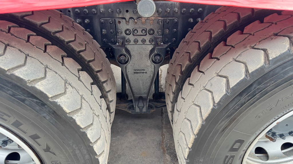 Leasing para  Volvo FH 500 6x4 forest truck - Epsilon 110Z - scissors Volvo FH 500 6x4 forest truck - Epsilon 110Z - scissors: foto 7 Leasing para  Volvo FH 500 6x4 forest truck - Epsilon 110Z - scissors Volvo FH 500 6x4 forest truck - Epsilon 110Z - scissors: foto 7