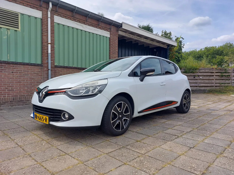 Renault Clio Clio 0.9 TCE - Hatchback: foto 1 Renault Clio Clio 0.9 TCE - Hatchback: foto 1