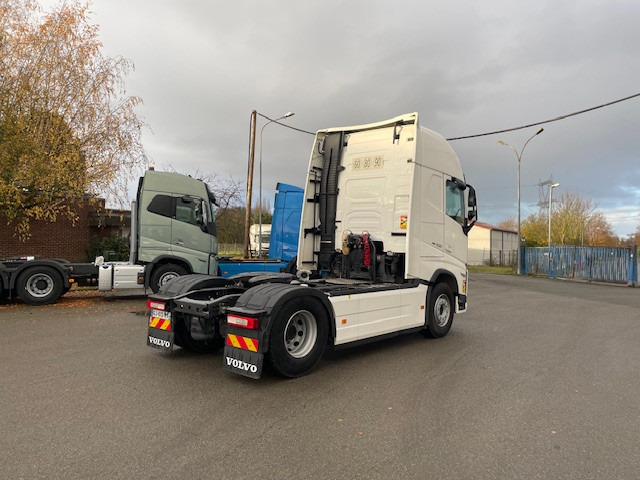 Volvo FH - Cabeza tractora: foto 3 Volvo FH - Cabeza tractora: foto 3