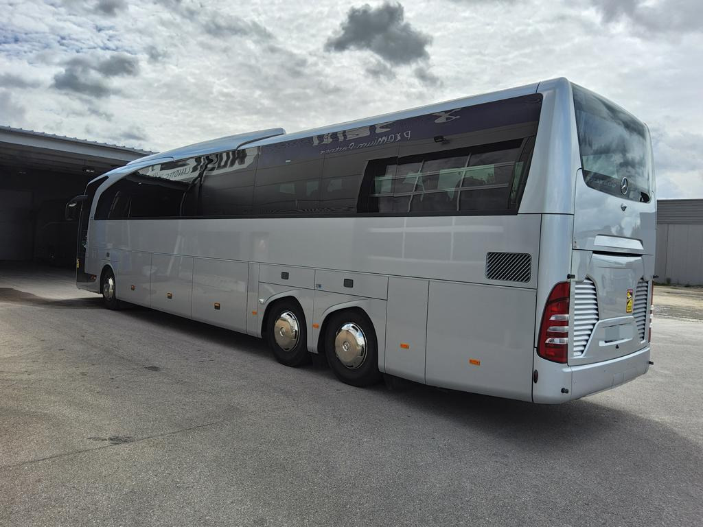 Mercedes Benz 2x Travego L 17 RHD vis a vis Tisch - Stehküche - Luxline - 476 PS - Autocar: foto 5 Mercedes Benz 2x Travego L 17 RHD vis a vis Tisch - Stehküche - Luxline - 476 PS - Autocar: foto 5