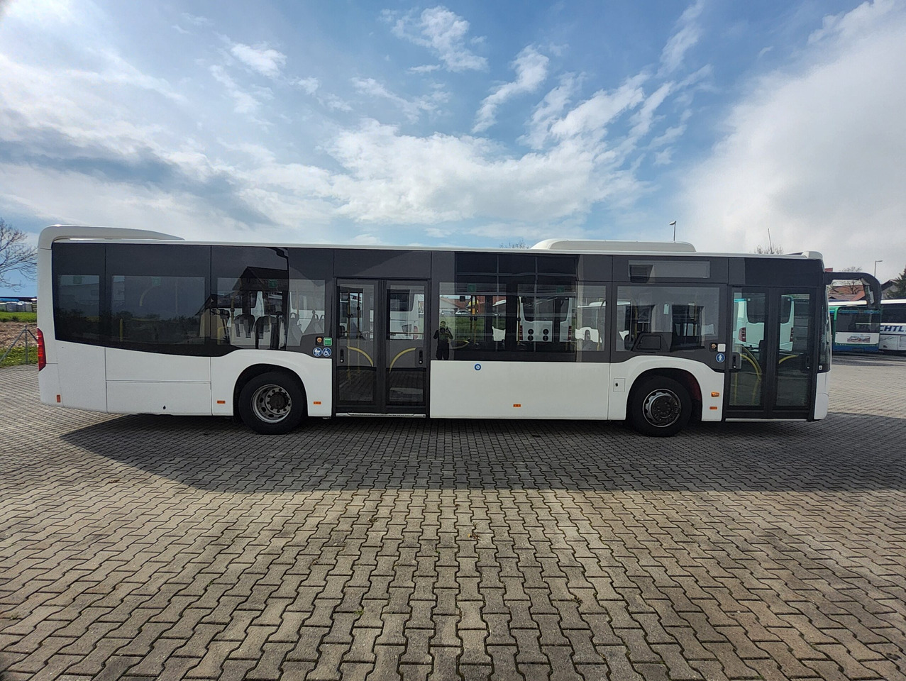 Mercedes Benz Citaro KLIMA / 354 PS / Doppelglas - Autobús urbano: foto 5 Mercedes Benz Citaro KLIMA / 354 PS / Doppelglas - Autobús urbano: foto 5