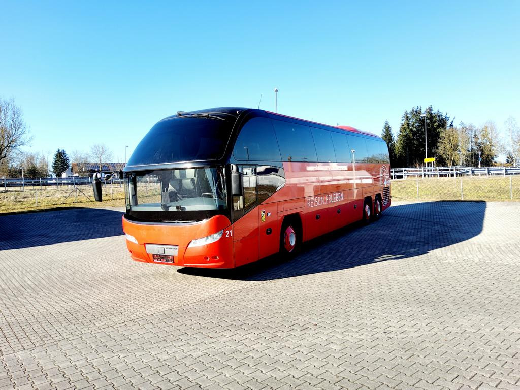 Neoplan Cityliner P15 Euro 6 / 53 Sitze - Autocar: foto 2 Neoplan Cityliner P15 Euro 6 / 53 Sitze - Autocar: foto 2
