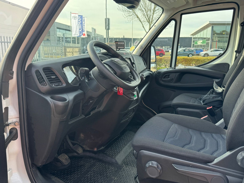 Furgoneta Iveco Daily 35S14 Werkhoogte 14 mtr, 221 draaiuren 18.215 km: foto 6 Furgoneta Iveco Daily 35S14 Werkhoogte 14 mtr, 221 draaiuren 18.215 km: foto 6