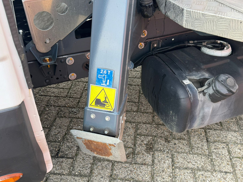 Furgoneta Iveco Daily 35S14 Werkhoogte 14 mtr, 221 draaiuren 18.215 km: foto 13 Furgoneta Iveco Daily 35S14 Werkhoogte 14 mtr, 221 draaiuren 18.215 km: foto 13