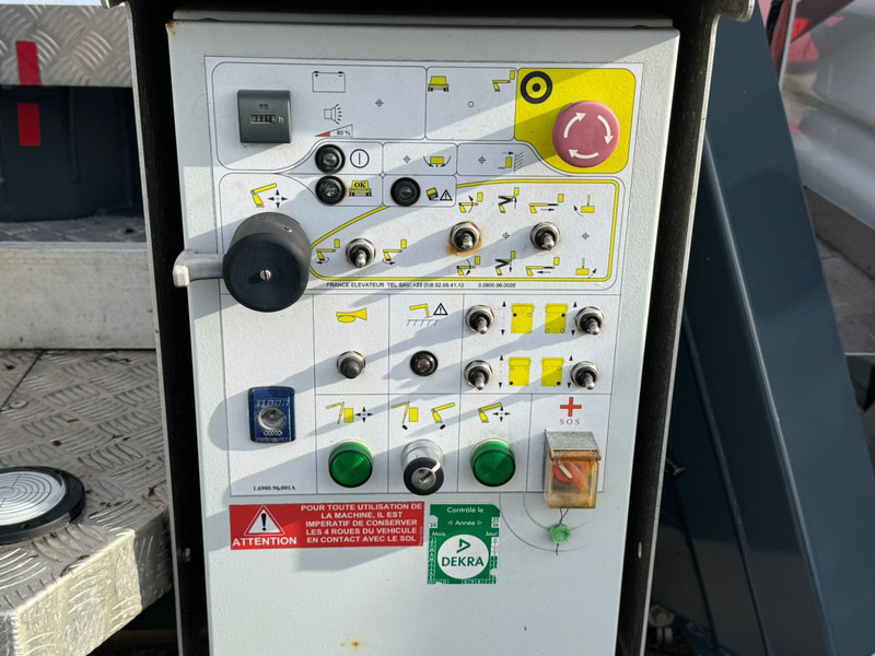 Furgoneta Iveco Daily 35S14 Werkhoogte 14 mtr, 221 draaiuren 18.215 km: foto 8 Furgoneta Iveco Daily 35S14 Werkhoogte 14 mtr, 221 draaiuren 18.215 km: foto 8