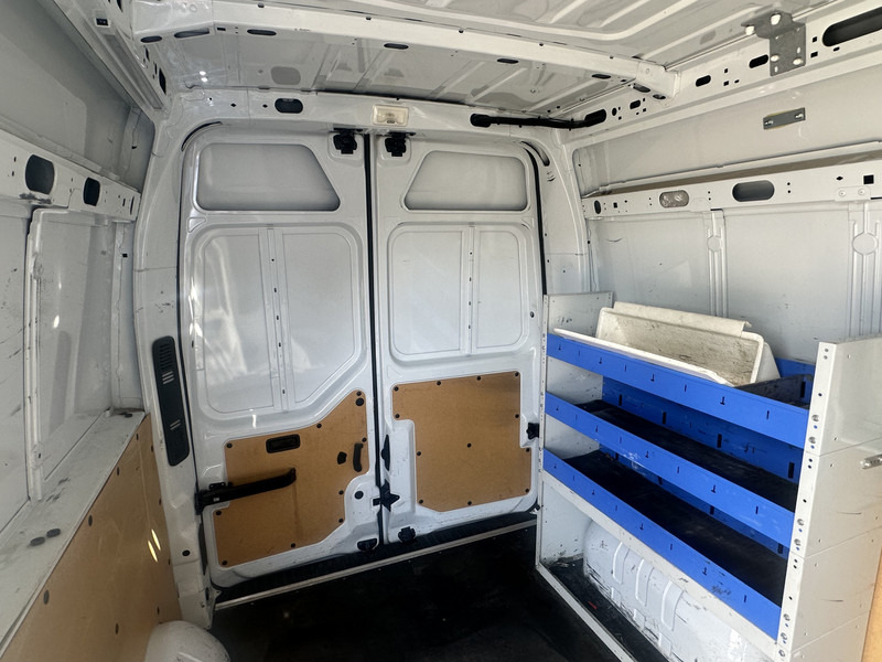 Renault Master 352 Hours + Airco - Furgoneta: foto 5 Renault Master 352 Hours + Airco - Furgoneta: foto 5