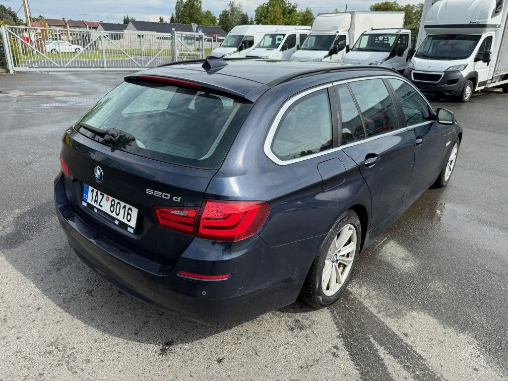 BMW 520D Touring F11 - Coche: foto 5 BMW 520D Touring F11 - Coche: foto 5