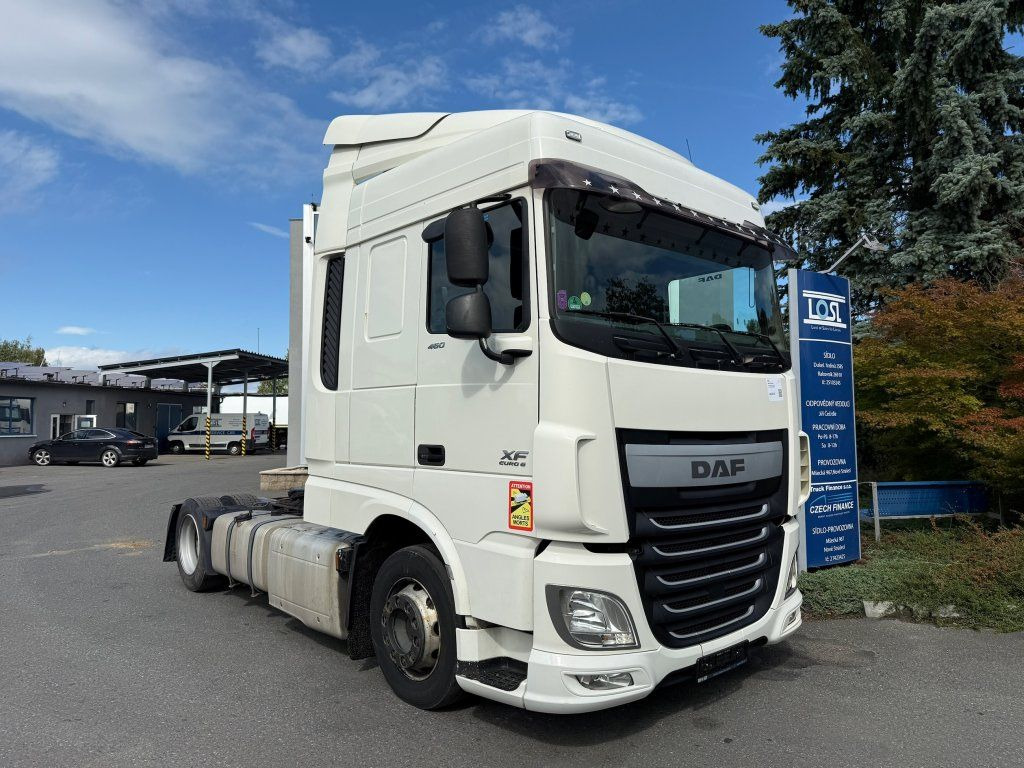 DAF XF460 EURO 6 MEGA/lowdeck - Cabeza tractora: foto 2 DAF XF460 EURO 6 MEGA/lowdeck - Cabeza tractora: foto 2