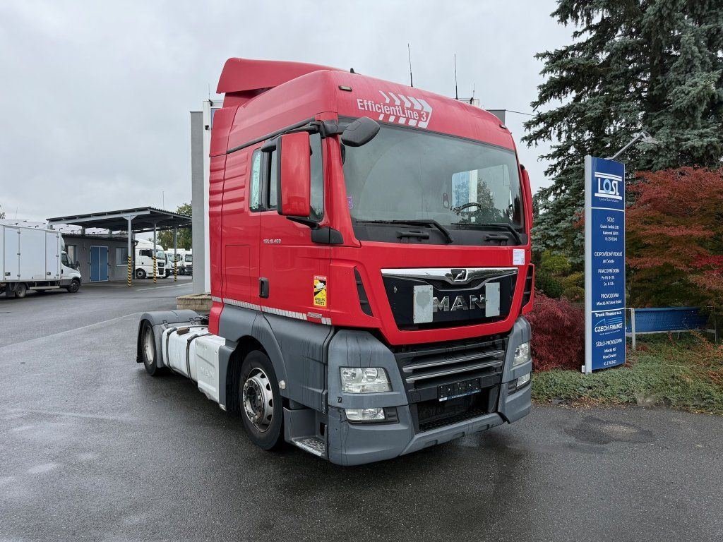 MAN TGX18.460 EURO 6 MEGA/lowdeck NEW TACHO RETARDER - Cabeza tractora: foto 2 MAN TGX18.460 EURO 6 MEGA/lowdeck NEW TACHO RETARDER - Cabeza tractora: foto 2